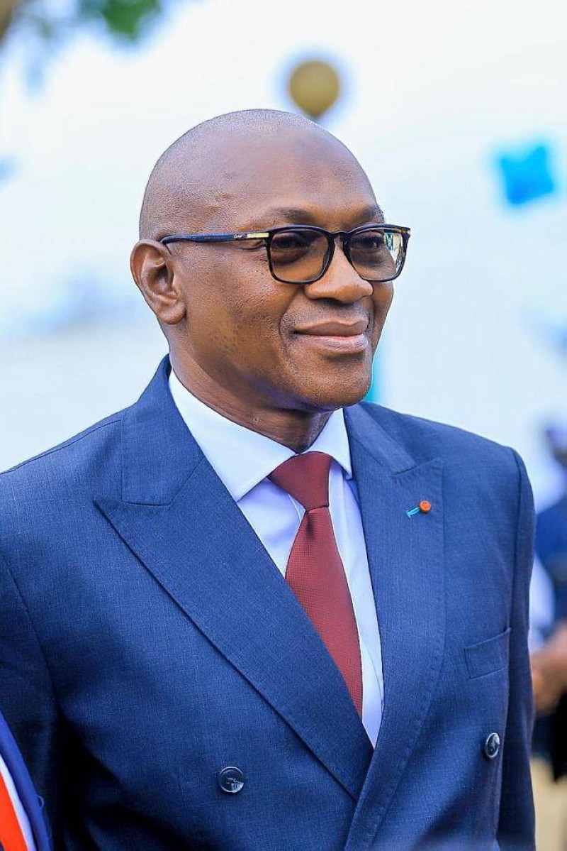 Directeur Général